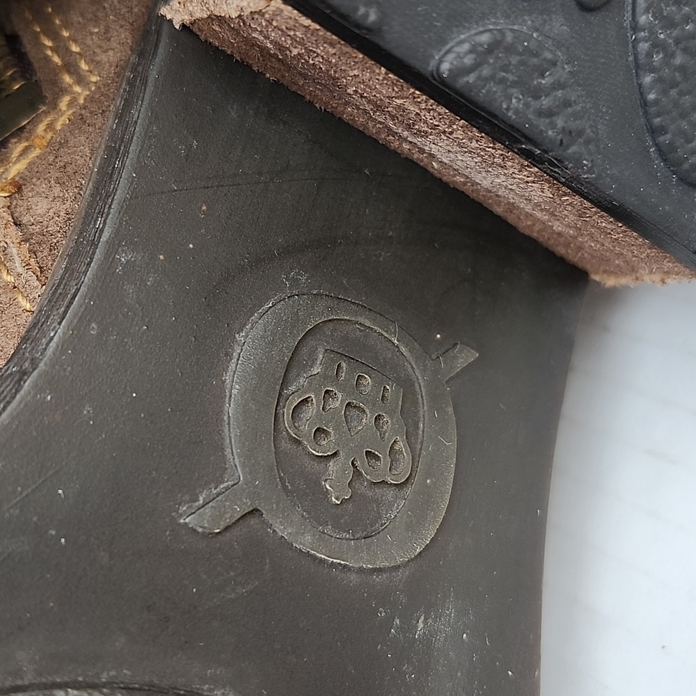 BORN MALTA ll SUEDE ANKLE BOOT - Picture 11 of 13